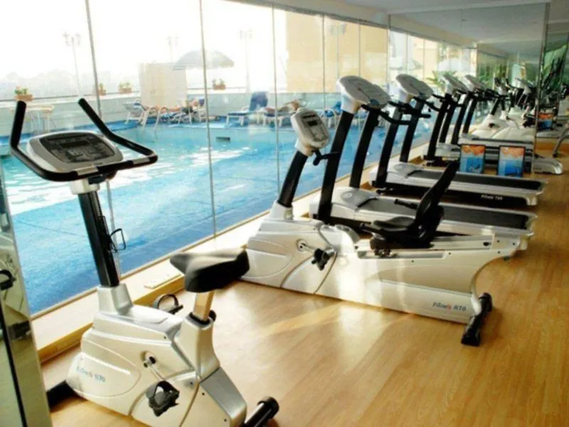 Carlton Tower Hotel Dubai Birleşik Arap Emirlikleri